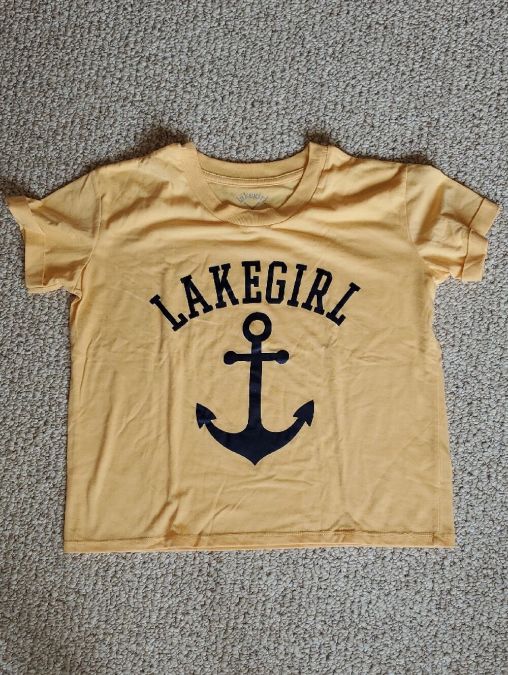 Lakegirl Golden Yellow Anchor Graphic Short Sleeve Tee